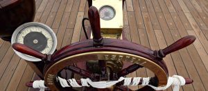 Komutan Neden Kendi Gemisini Batırır?