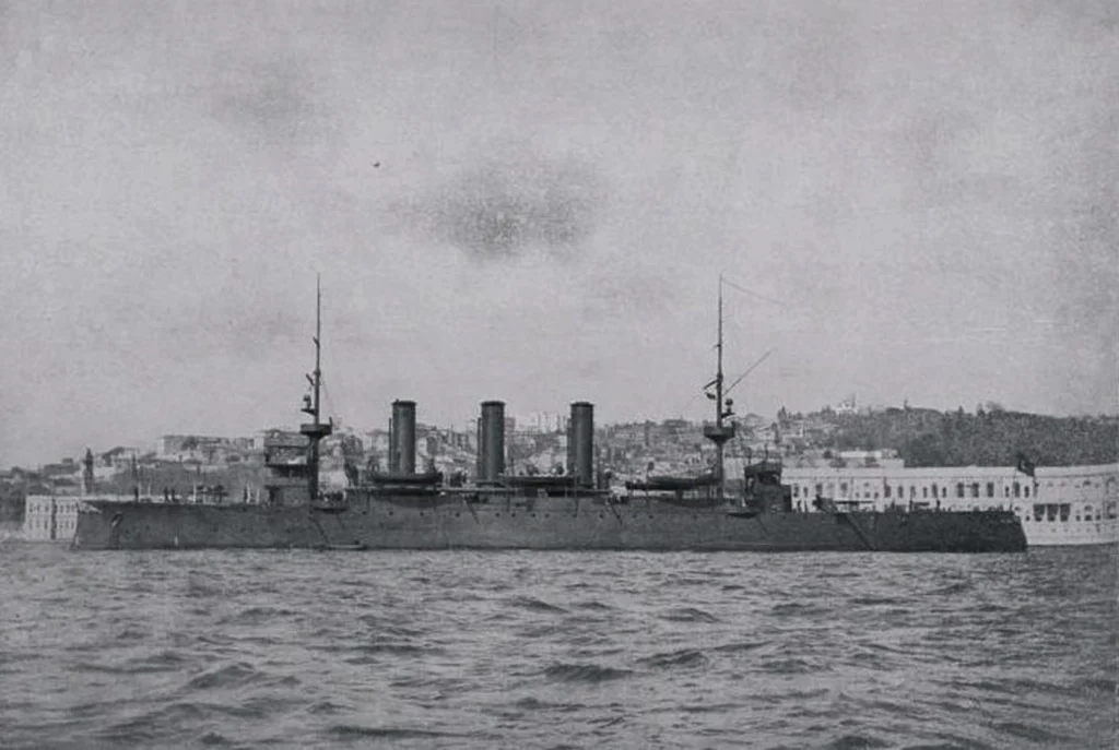 Şehbal dergisinde Hamidiye Kruvazörü, 14 Nisan 1909.